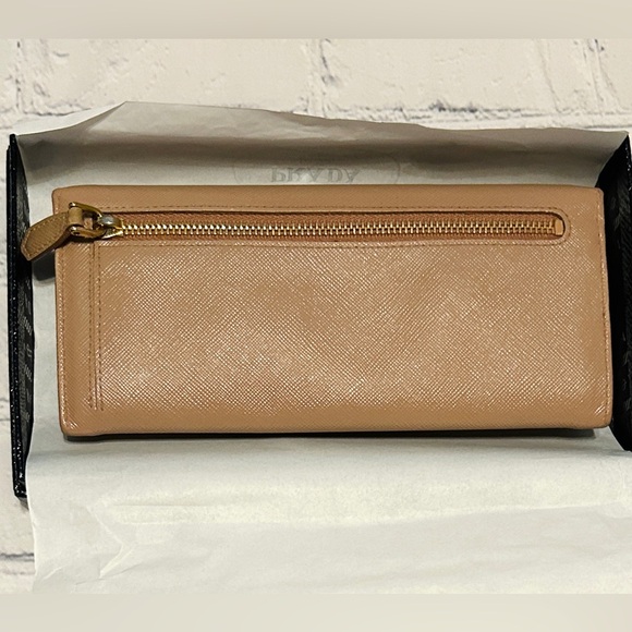 Prada Saffiano Leather Beige Bow Wallet - EUC with cards, box and paper! - Picture 2 of 16